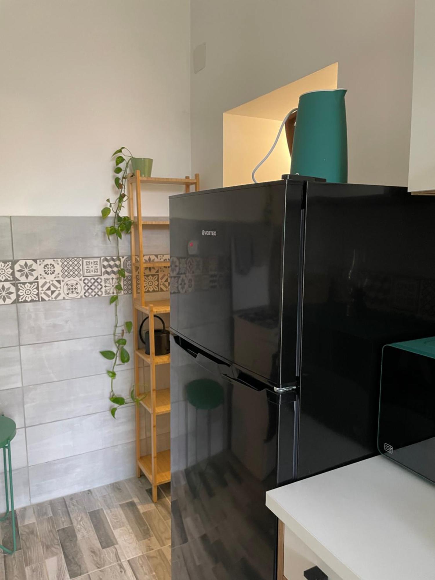 Small Apartment - Historic House Cluj-Napoca Luaran gambar