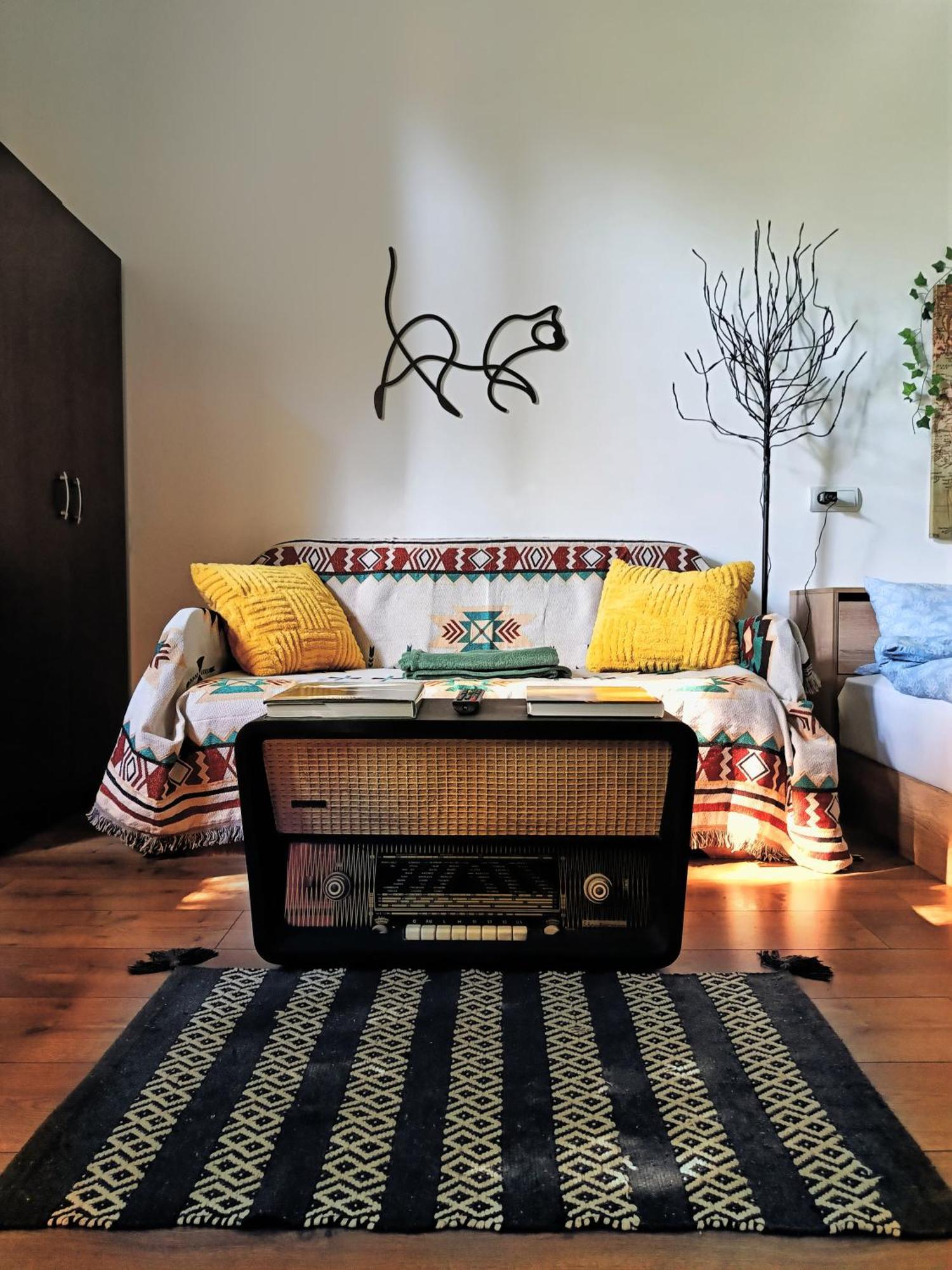 Small Apartment - Historic House Cluj-Napoca Luaran gambar